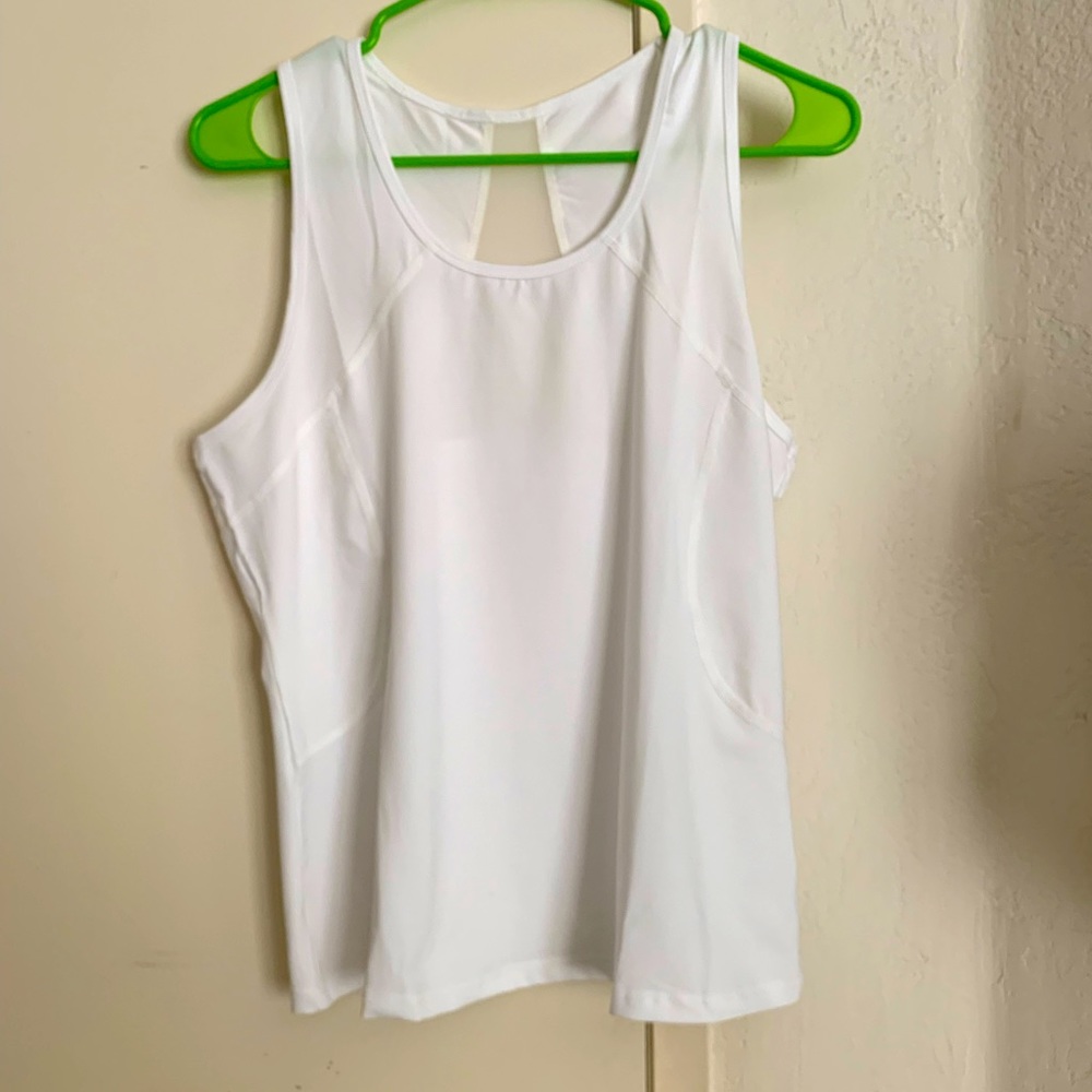 🌺 WORKOUT TANK 🌺